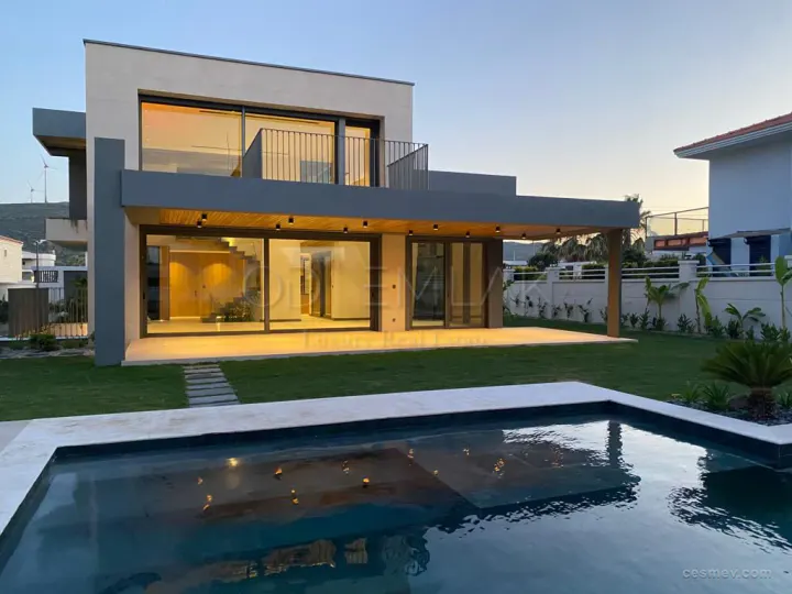 Mamurbaba 7+2 Modern Lüks Villa