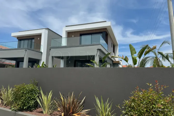 ÇEŞME ŞİFNE 3+1 MÜSTAKİL HAVUZLU VİLLA