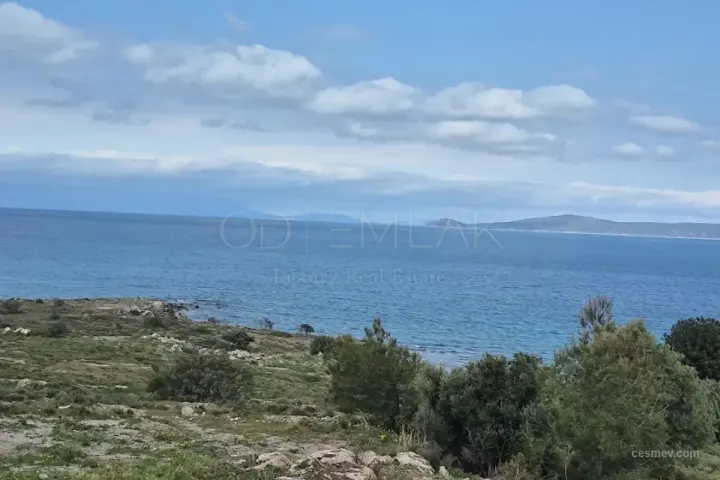 ÇEŞME ŞİFNE DENİZE 50 MT SATILIK 3 PARSEL