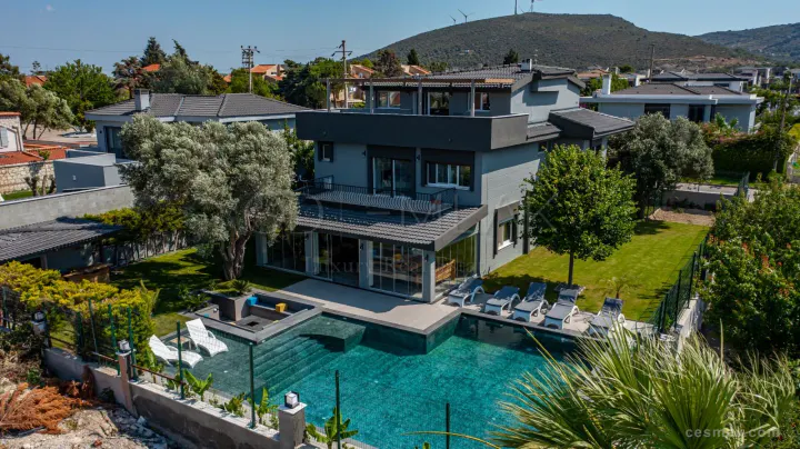 MAMURBABA 5+1 VİLLA